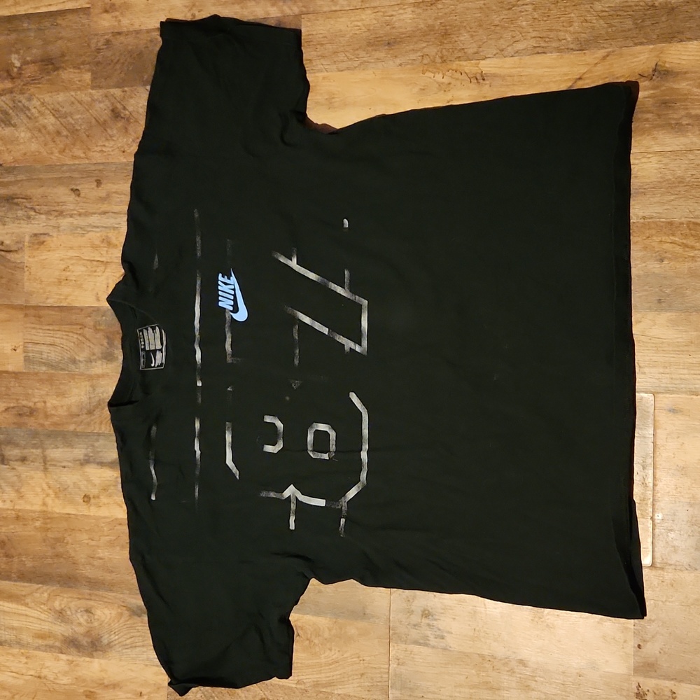 Mens nike t shirt